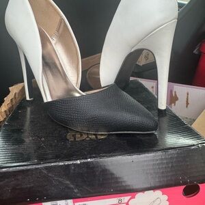 Charlotte Russe Black and White Heels Classic Formal Shoes